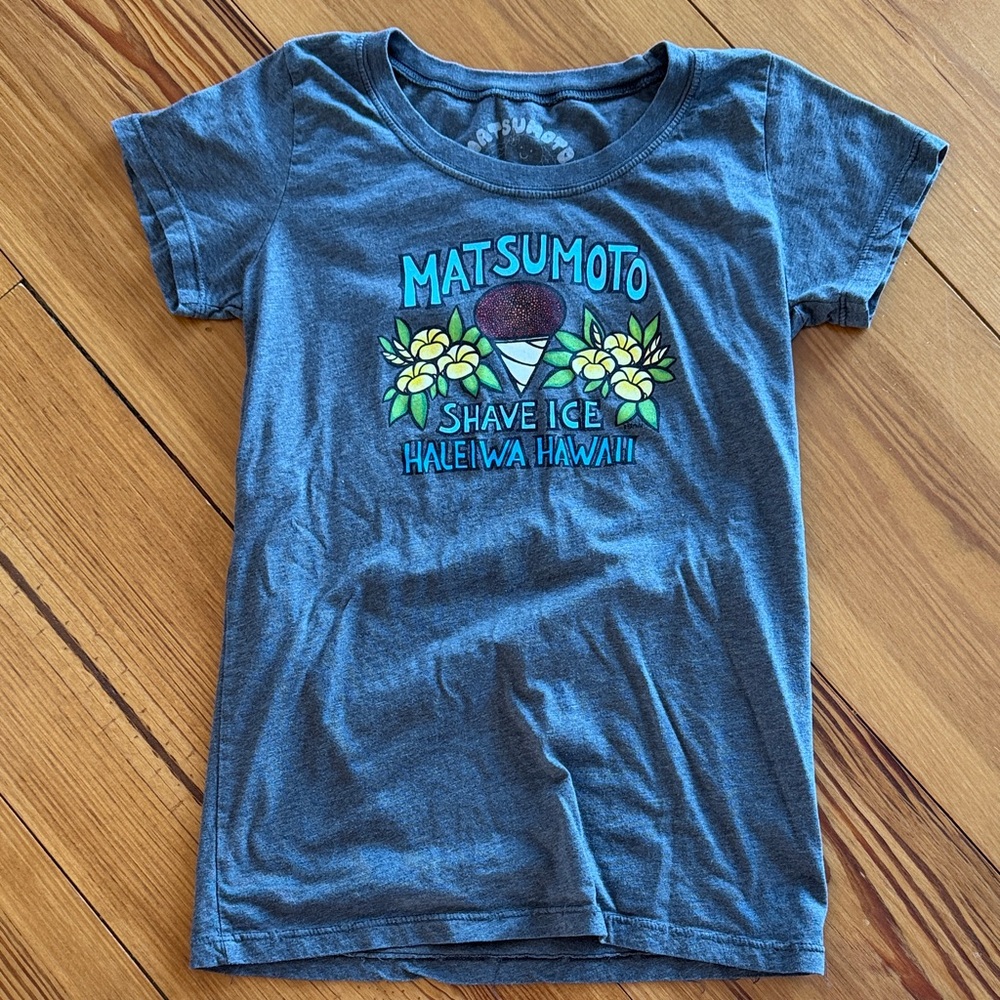 Women's Matsumoto Shave Ice Gray Graphic Tee